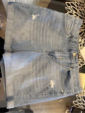d. jeans Light Blue Denim shorts Waistband Detail